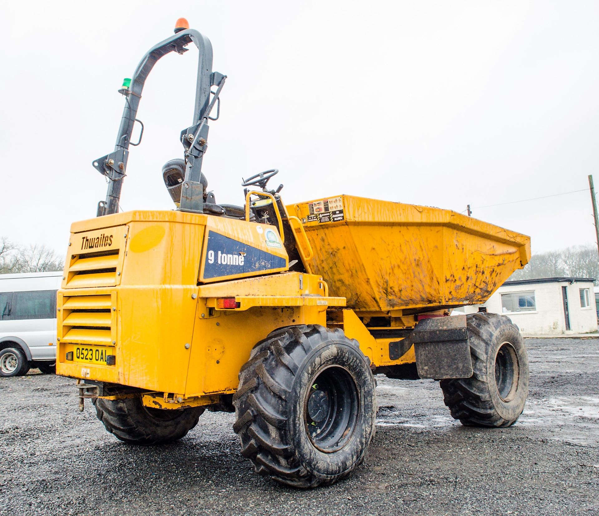 Thwaites 9 tonne swivel skip dumper  Year: 2015 S/N: SLCM698Z1502D1338 Recorded Hours: 2265 - Bild 3 aus 19