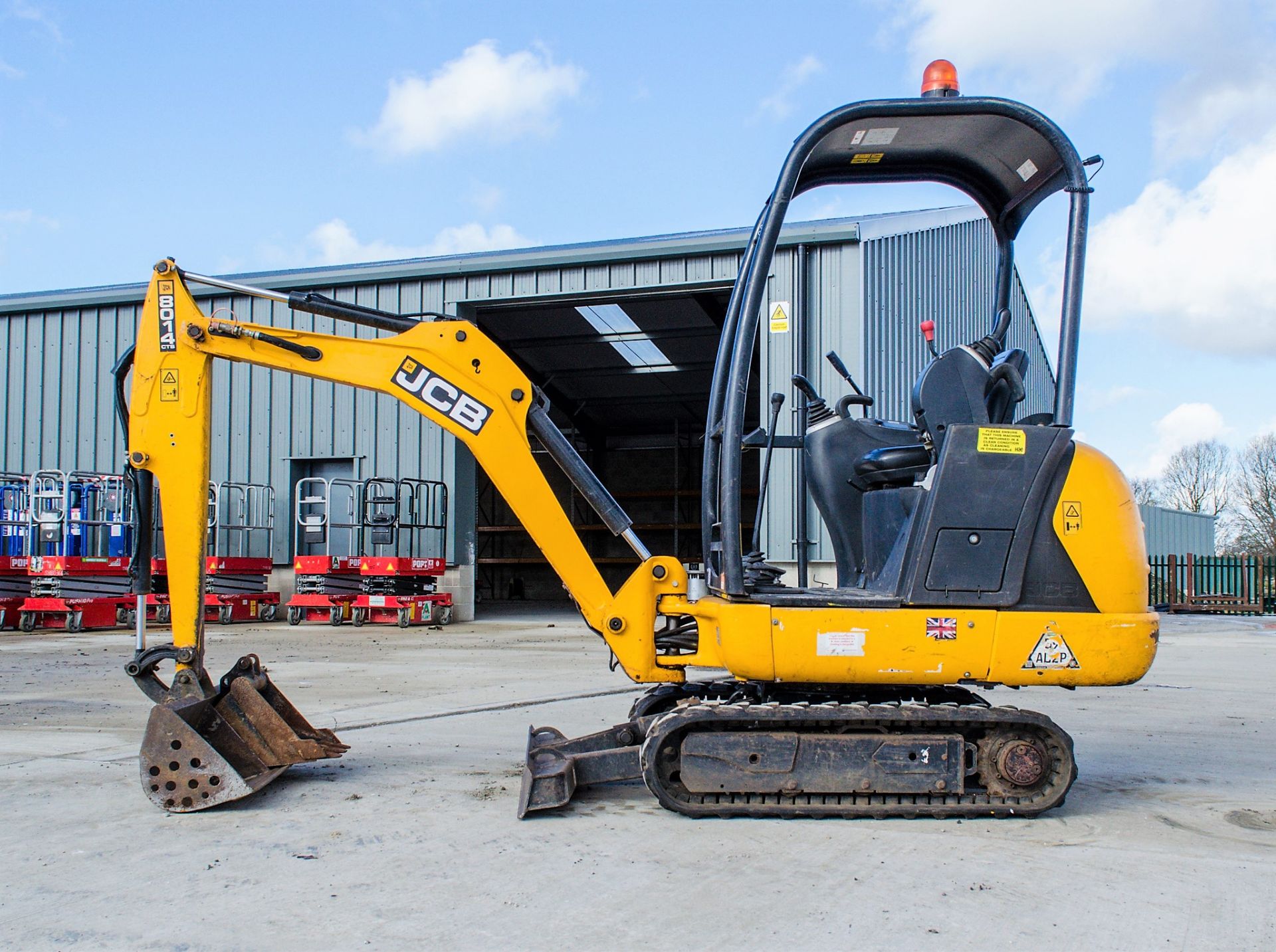 JCB 801.4 CTS 1.5 tonne rubber tracked mini excavator Year: 2014 S/N 2070320 Recorded Hours: 863 - Image 8 of 20