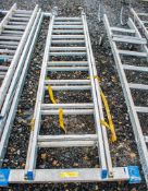 2 - stage extending aluminium ladder 33730361