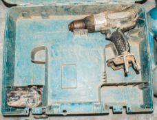 Makita 18v cordless power drill c/w battery & carry case ** No charger **