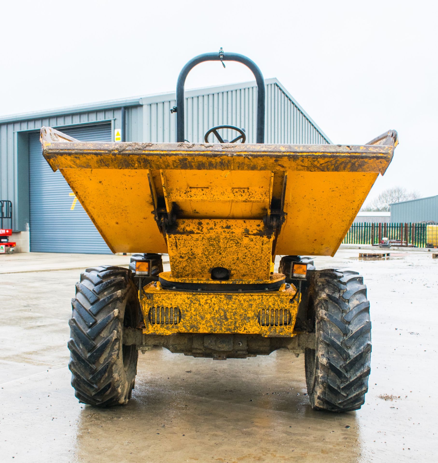 Thwaites 3 tonne swivel skip dumper  Year: 2014 S/N: C9911 Recorded Hours: 364 A642746 - Image 5 of 17