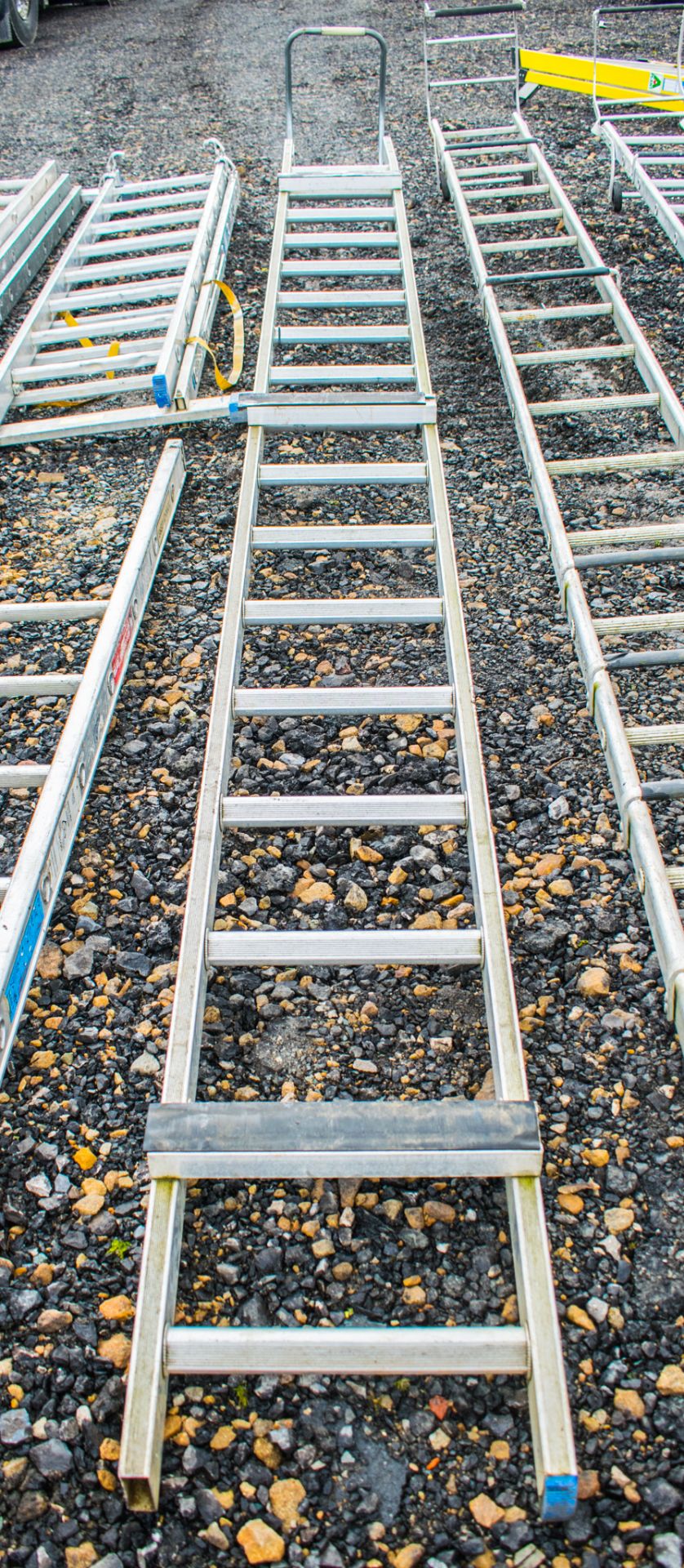 Aluminium roofing ladder 3339-1022