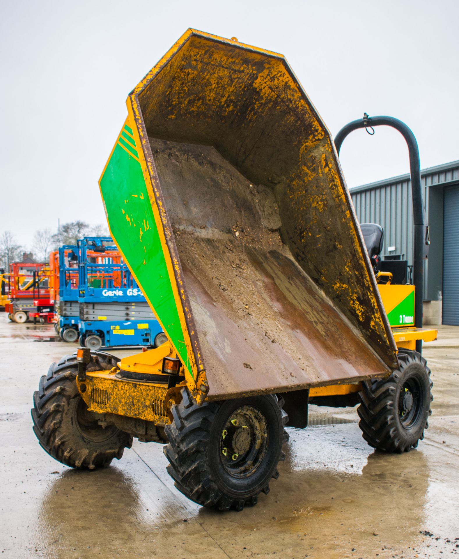 Thwaites 3 tonne swivel skip dumper  Year: 2014 S/N: C9911 Recorded Hours: 364 A642746 - Image 9 of 17