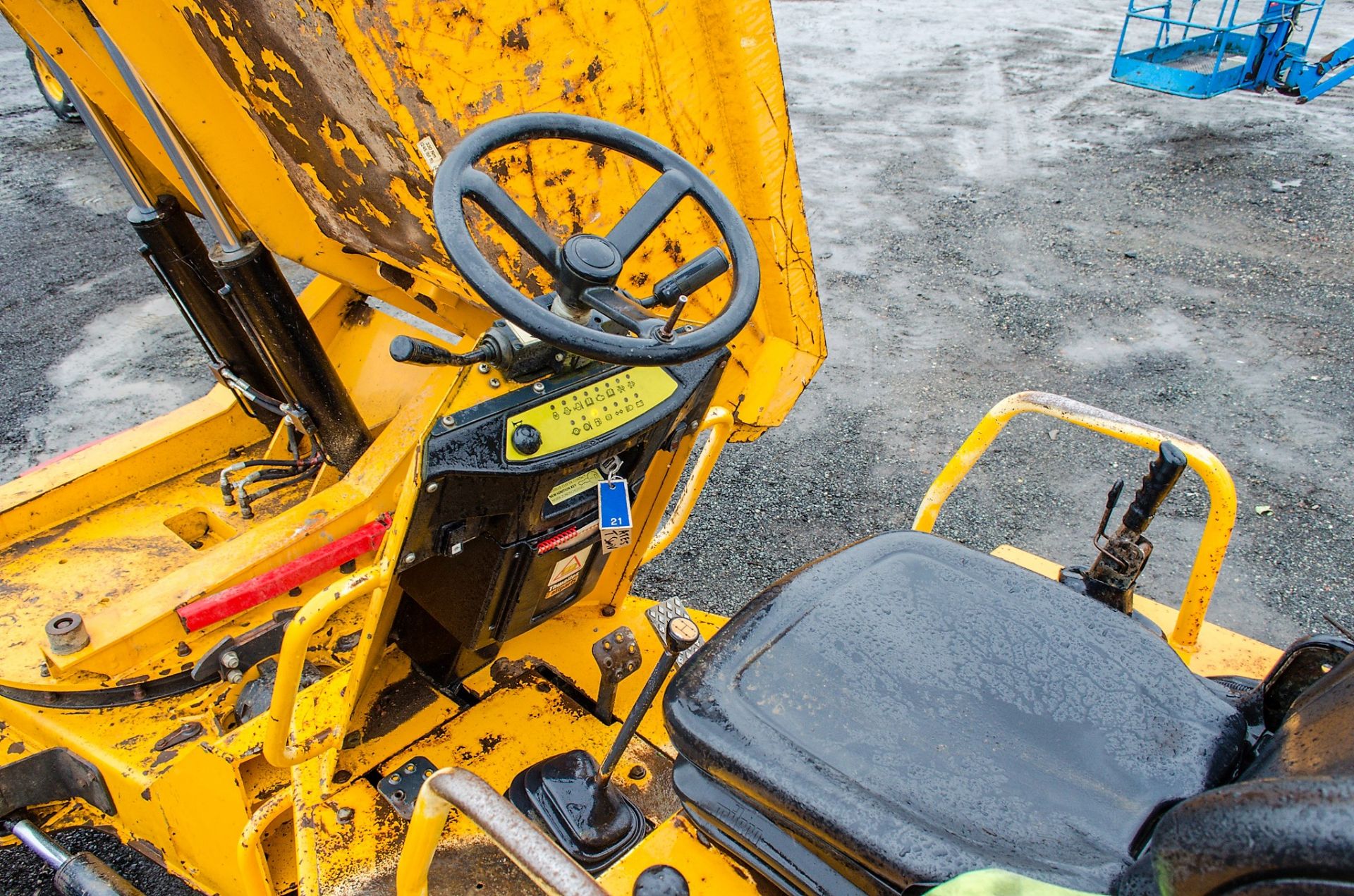 Thwaites 9 tonne swivel skip dumper  Year: 2015 S/N: SLCM698Z1502D1338 Recorded Hours: 2265 - Bild 18 aus 19