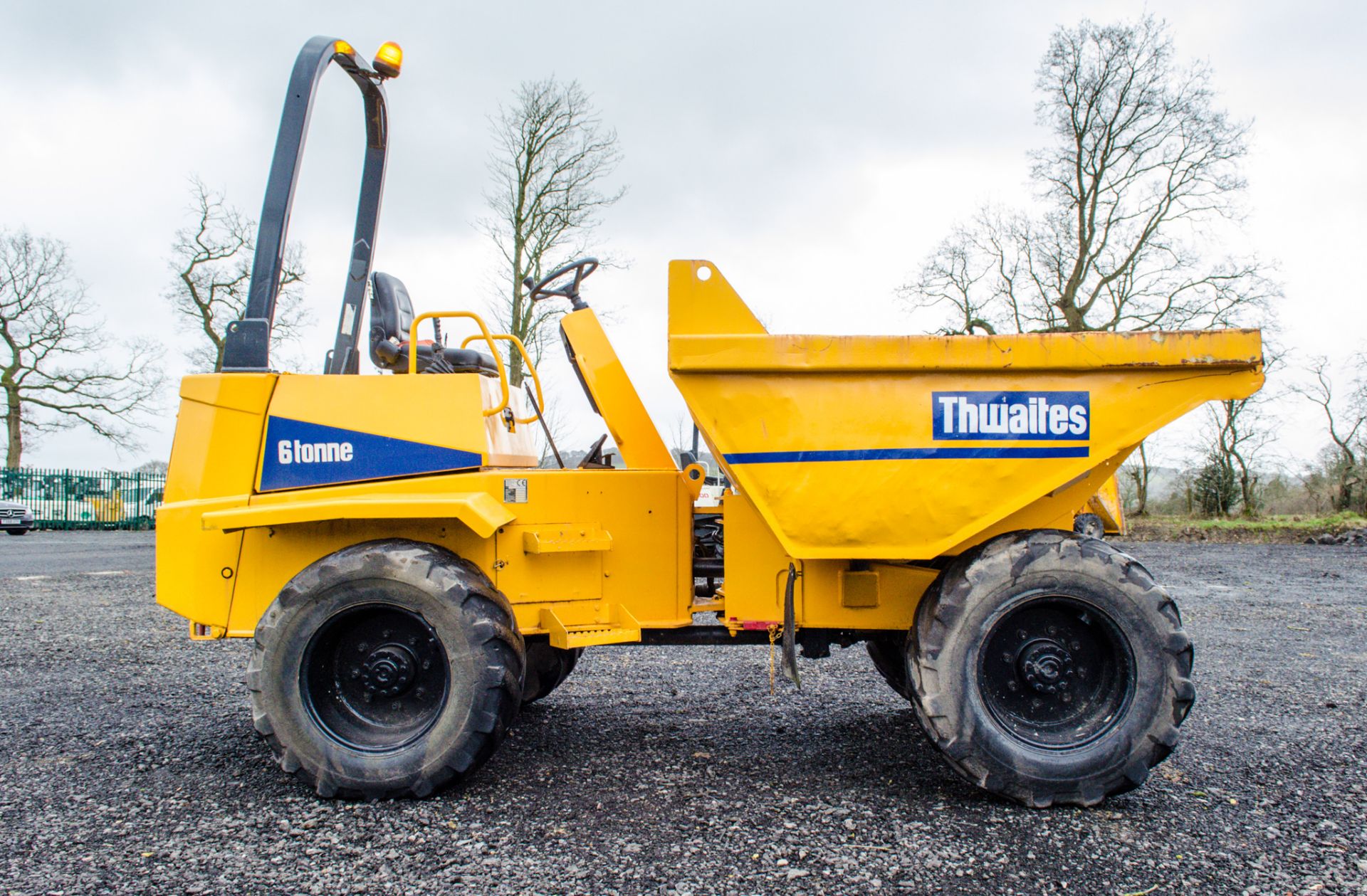 Thwaites 6 tonne straight skip dumper Year: 2003 S/N: 3.A2136 Recorded Hours: 4649 - Image 8 of 20