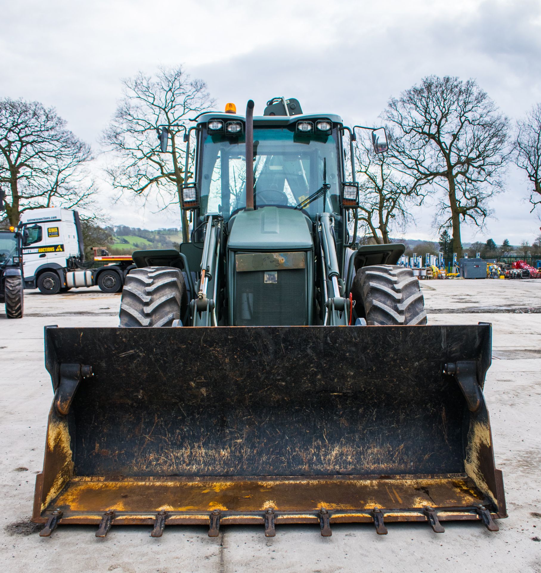 JCB 4CX Sitemaster backhoe loader  Year: 2010 S/N: 2004062 Recorded Hours: 2988 c/w spare wheel & - Image 5 of 25