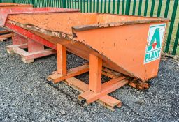 Invicta steel tipping skip A847420