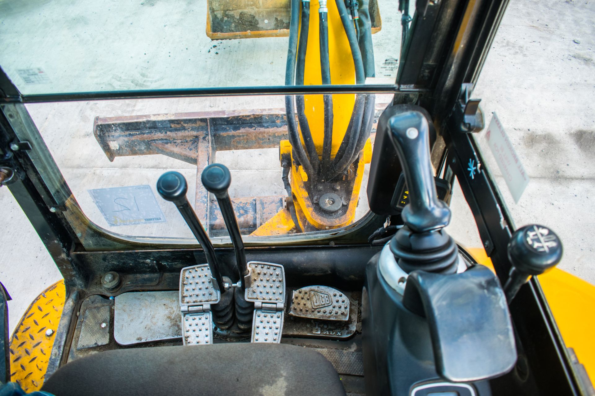 JCB 8030 ZTS 3 tonne rubber tracked excavator Year: 2015 S/N: 432332 Recorded Hours: blade, - Image 16 of 16