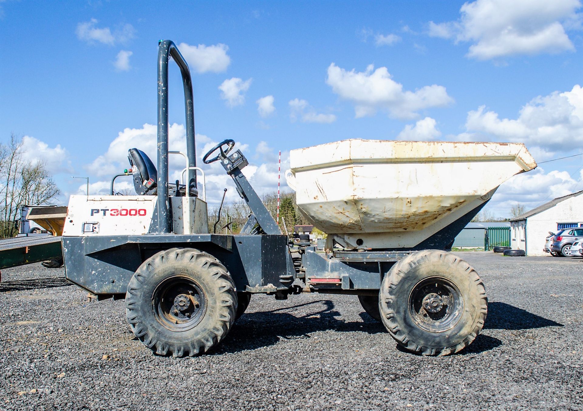 Benford Terex 3 tonne swivel skip dumper Year: 2007 S/N: E702FS057 Recorded Hours: Not displayed ( - Image 8 of 19