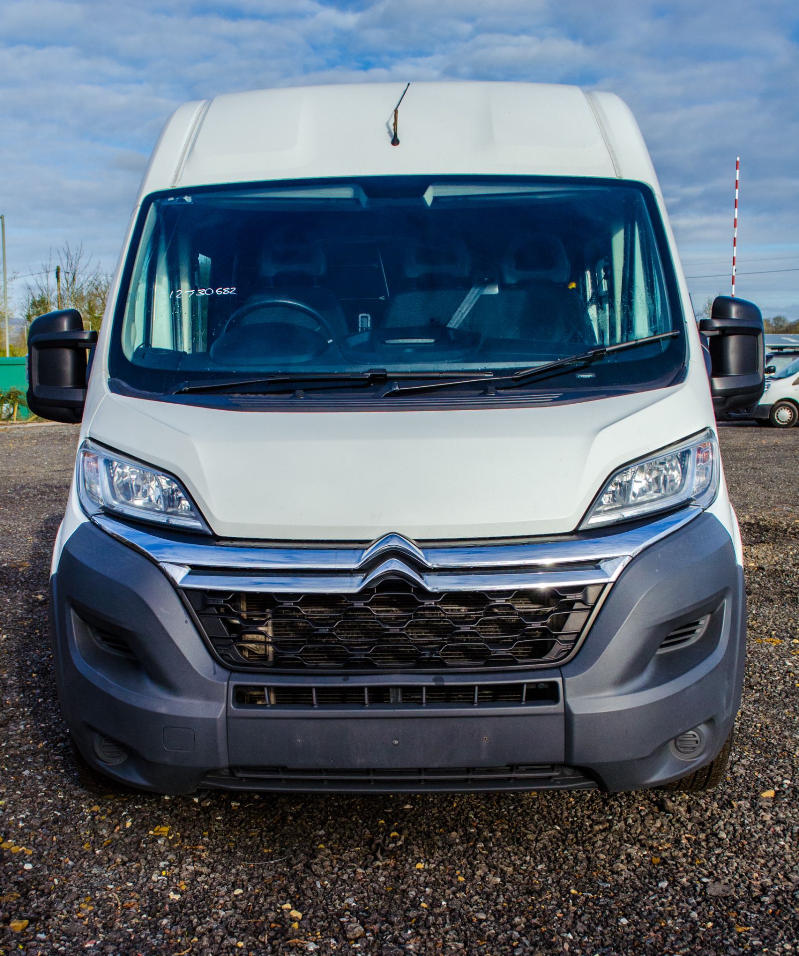 Citroen Relay 35 CLM 2.2 diesel driven 9 seat crew cab panel van Ex MOD  Vin number: - Image 5 of 23