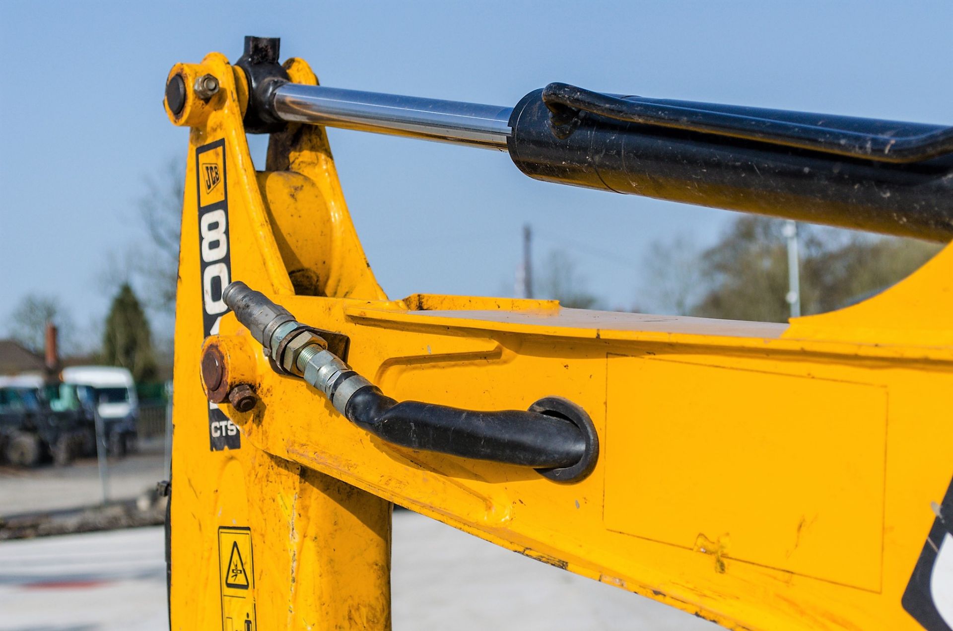 JCB 8014 CTS 1.5 tonne rubber tracked mini excavator Year: 2016 S/N: 2475227 Recorded Hours: 1133 - Image 11 of 18