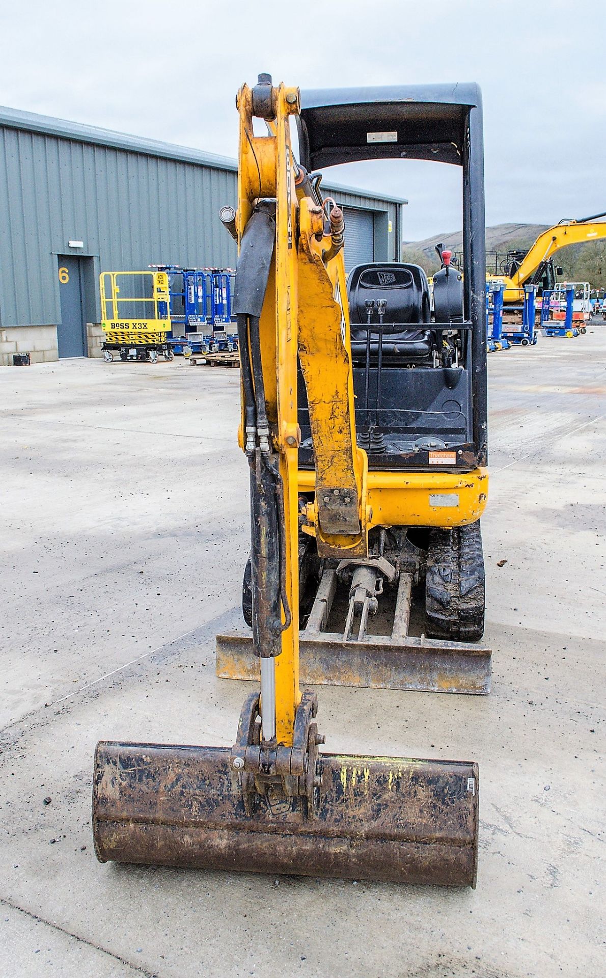 JCB 8014 CTS 1.5 tonne rubber tracked mini excavator Year of Manufacture: 2014 Model Year: 2015 S/N: - Image 5 of 18