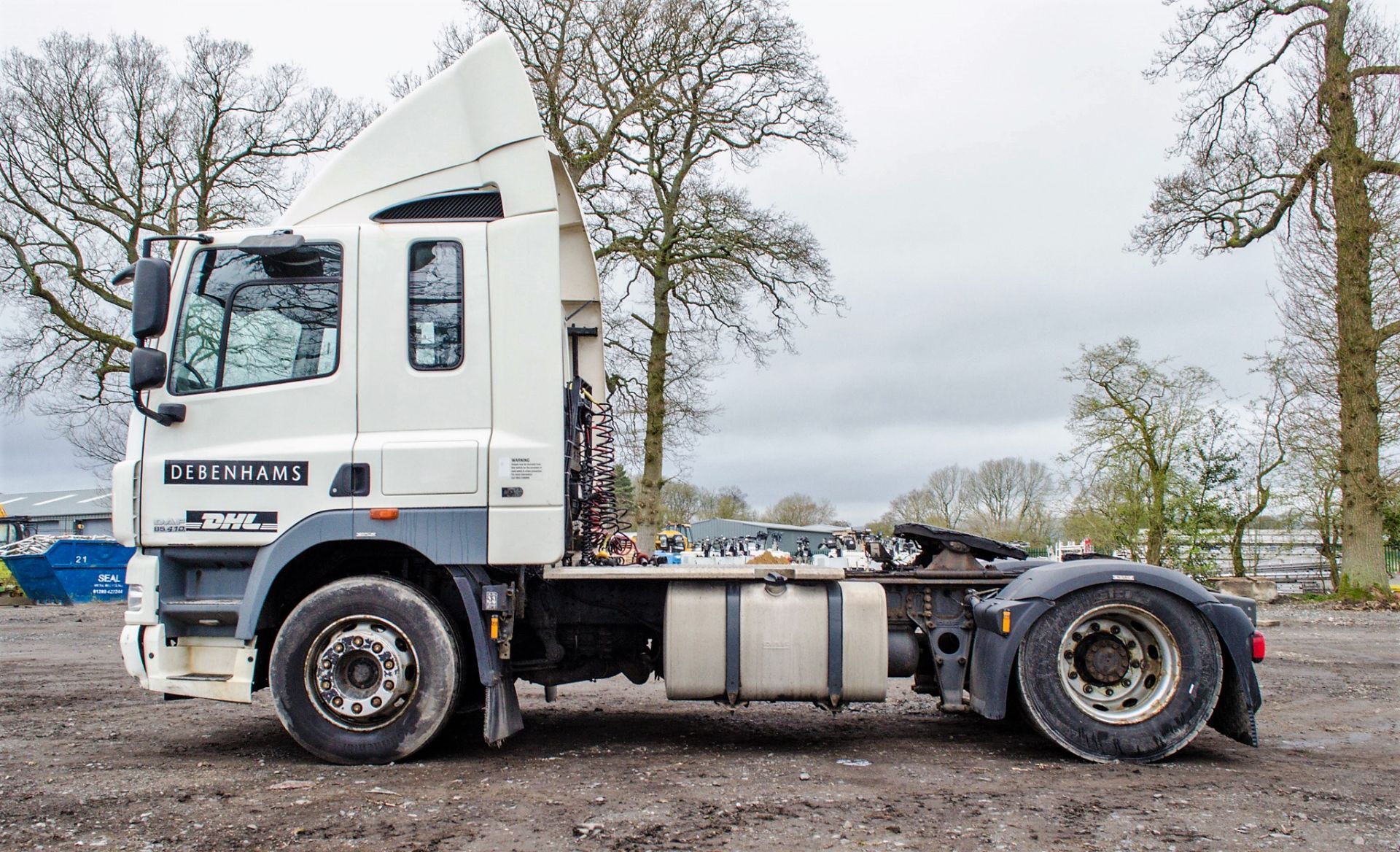 DAF CF 85.410 Euro 5 4 x 2 tractor unit  Registration Number: FN62 AKP   Chassis Number: - Image 7 of 17