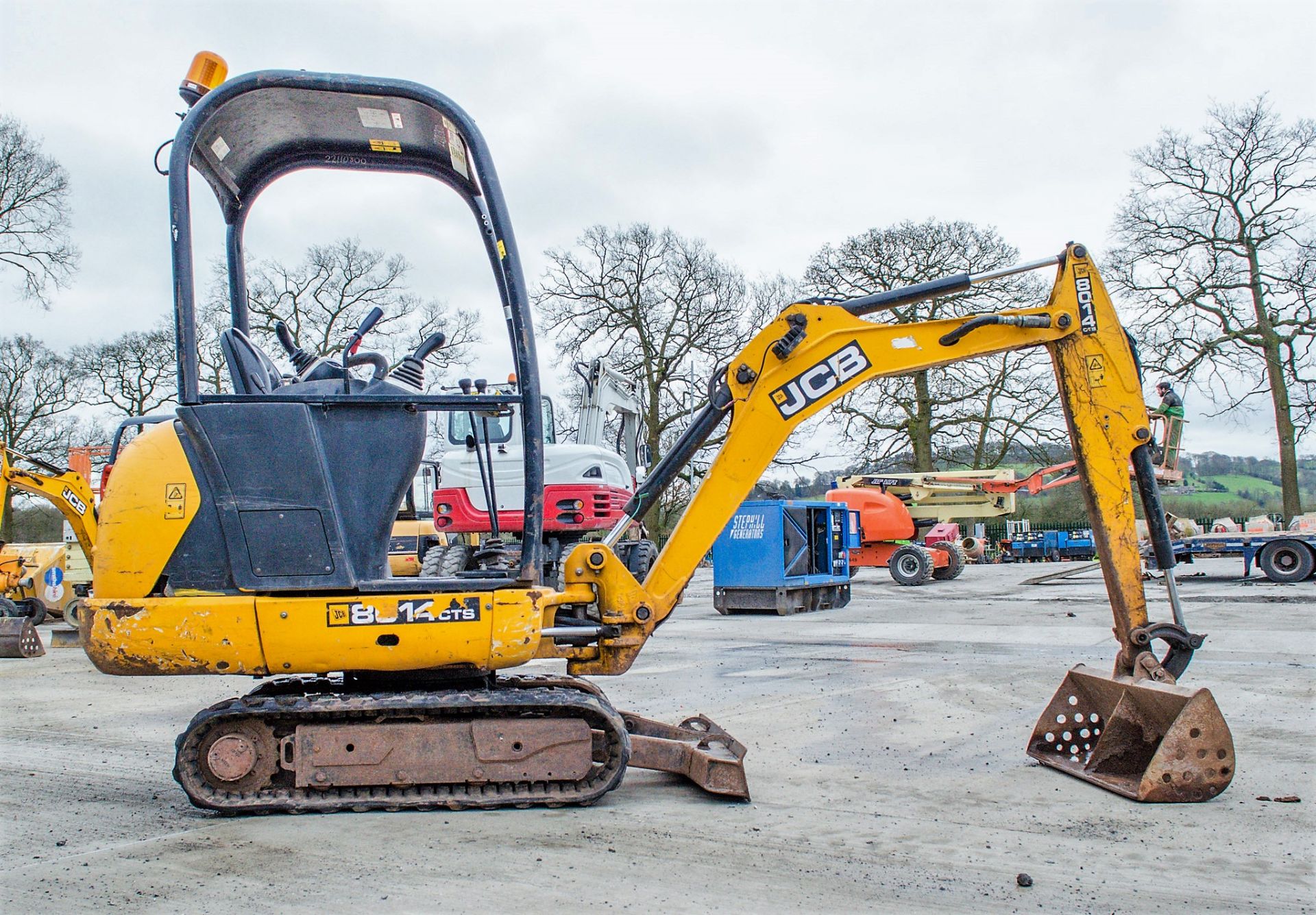 JCB 8014 CTS 1.5 tonne rubber tracked mini excavator Year: 2014 S/N: 82070515 Recorded Hours: 2114 - Image 8 of 18