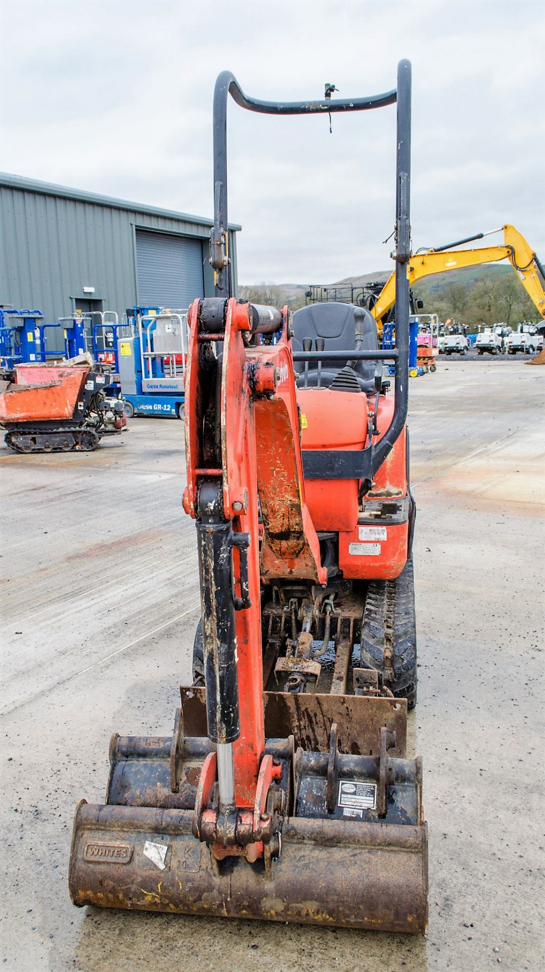 Kubota K008-3 0.8 tonne rubber tracked micro excavator Year: 2017 S/N: 29274 Recorded Hours: 1105 - Image 5 of 18