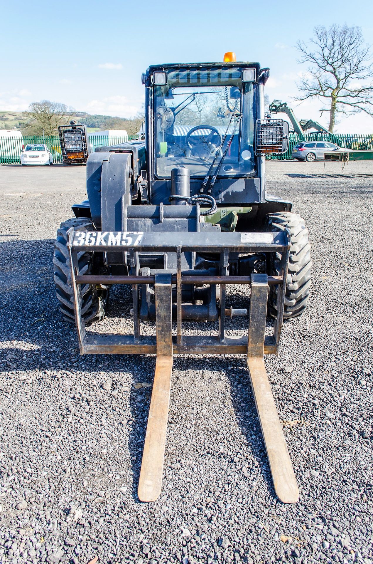 JCB 524-50 5 metre telescopic handler (EX MOD) Year: 2007 S/N: 1417664 Recorded Hours: 218 - Image 5 of 19