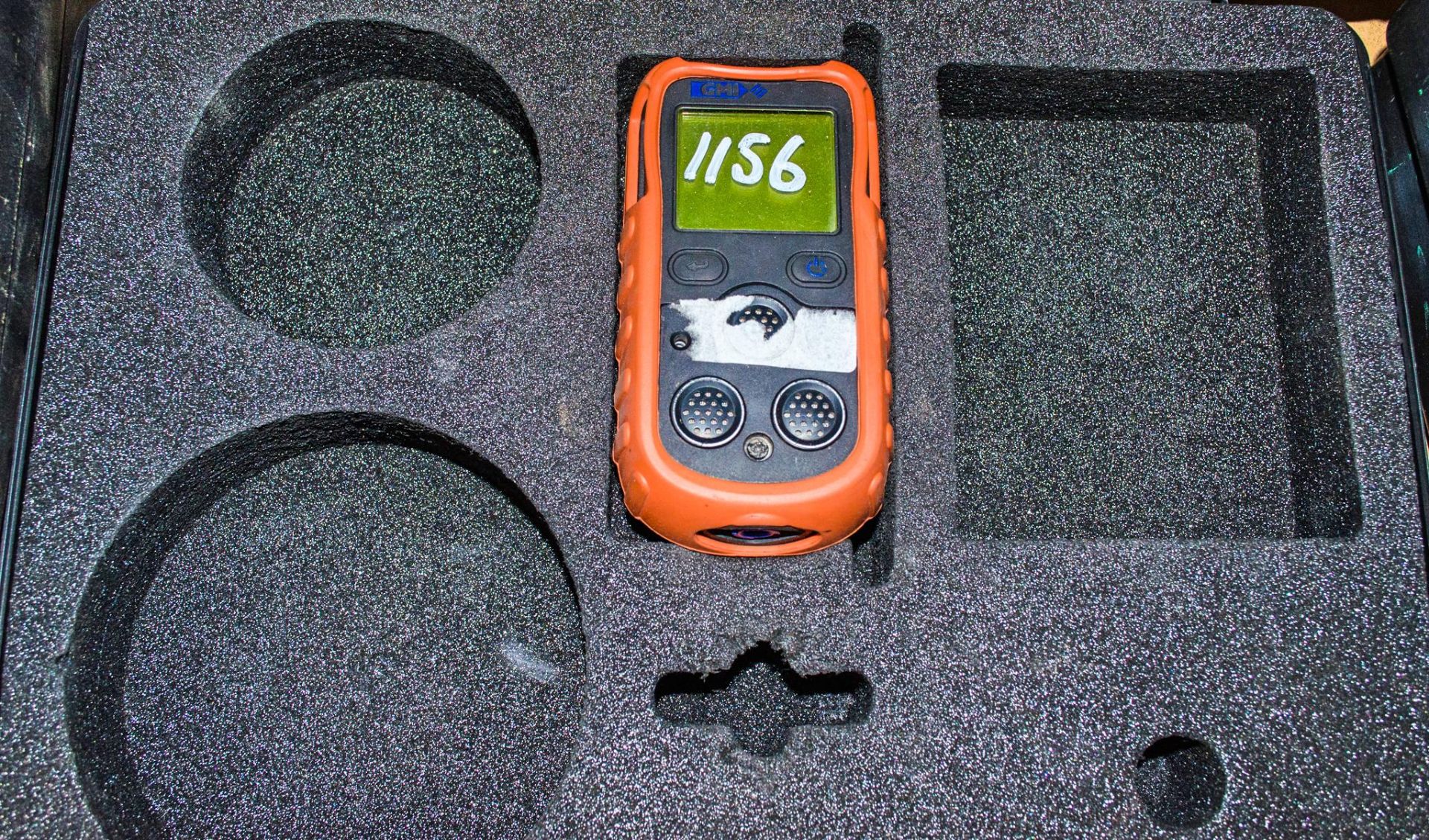 GMI PS200 gas detector c/w carry case