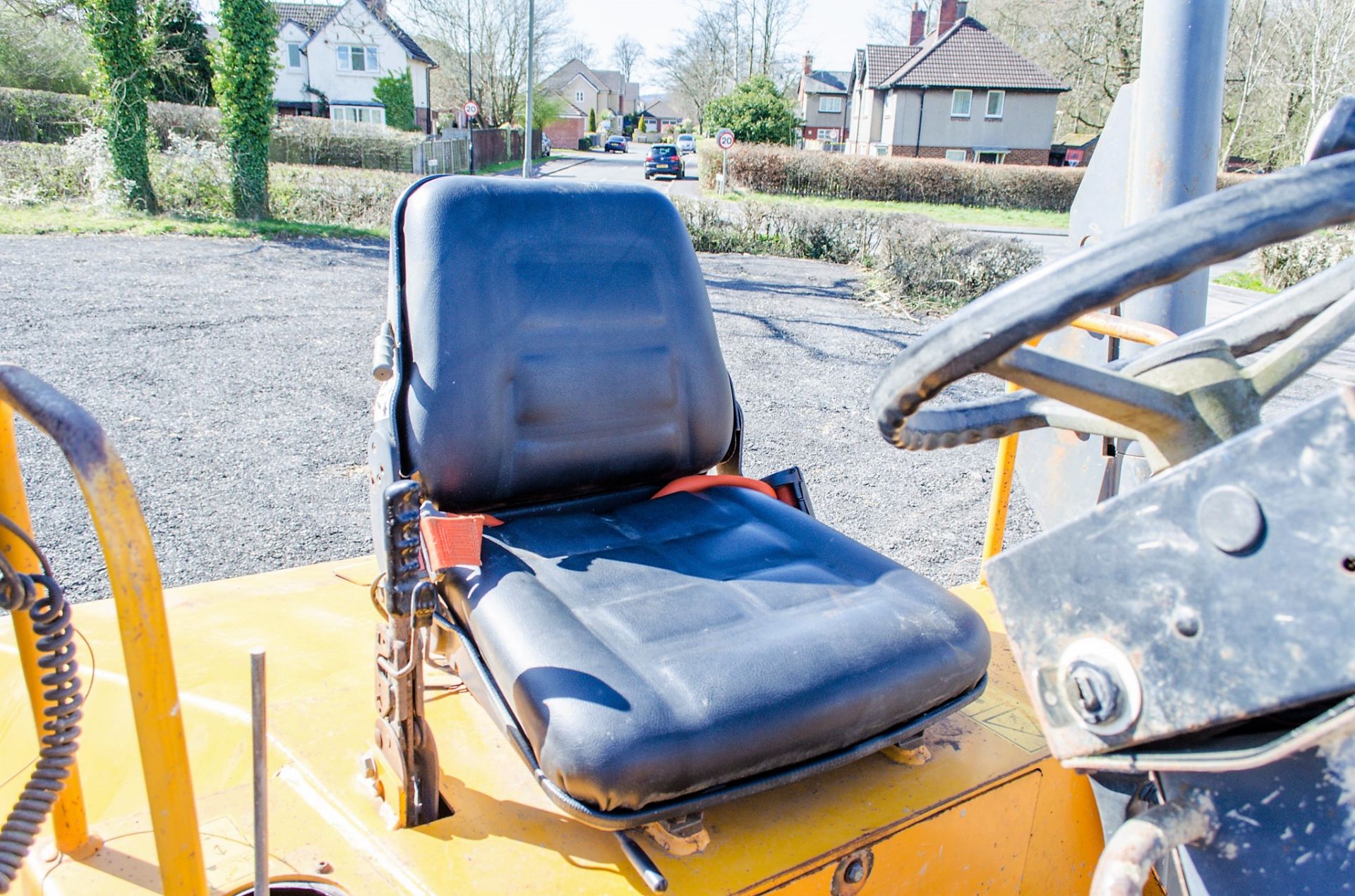 Benford Terex 9 tonne straight skip dumper Year: 2011 S/N: EB6MV2545 D1452 ** Engine smoking ** - Image 19 of 19