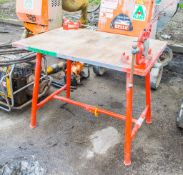 Ridgid collapsible site bench c/w 2-pipe vice's A712966