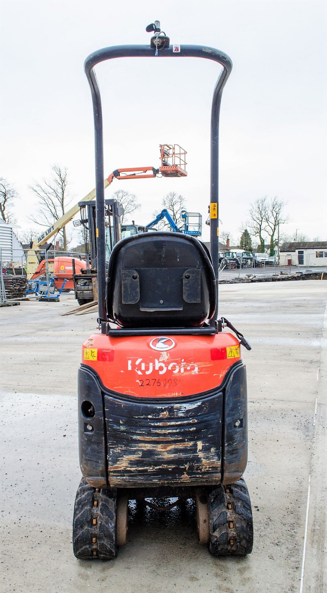 Kubota K008-3 0.8 tonne rubber tracked micro excavator Year: 2017 S/N: 29274 Recorded Hours: 1105 - Image 6 of 18