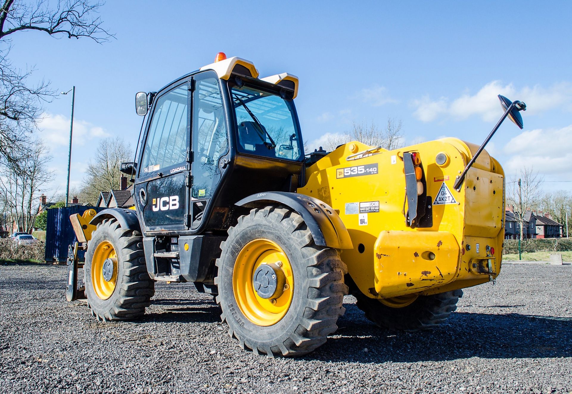 JCB 535-140 Hi-Viz 14 metre telescopic handler Year: 2014 S/N: 2340191 Recorded Hours: 3635 A633914 - Image 3 of 20