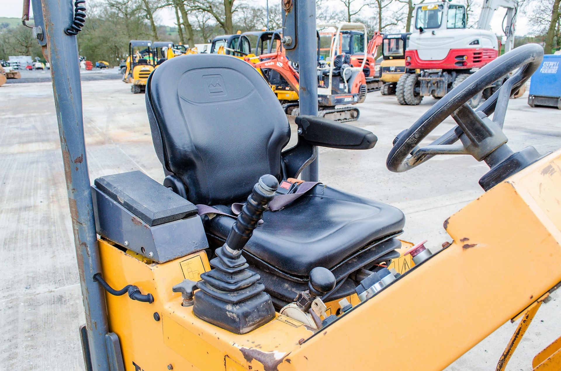 Terex TV800 double drum ride on roller Year: 2011 S/N: EBANS1633 Recorded Hours: 1051 RTD036 - Image 14 of 16