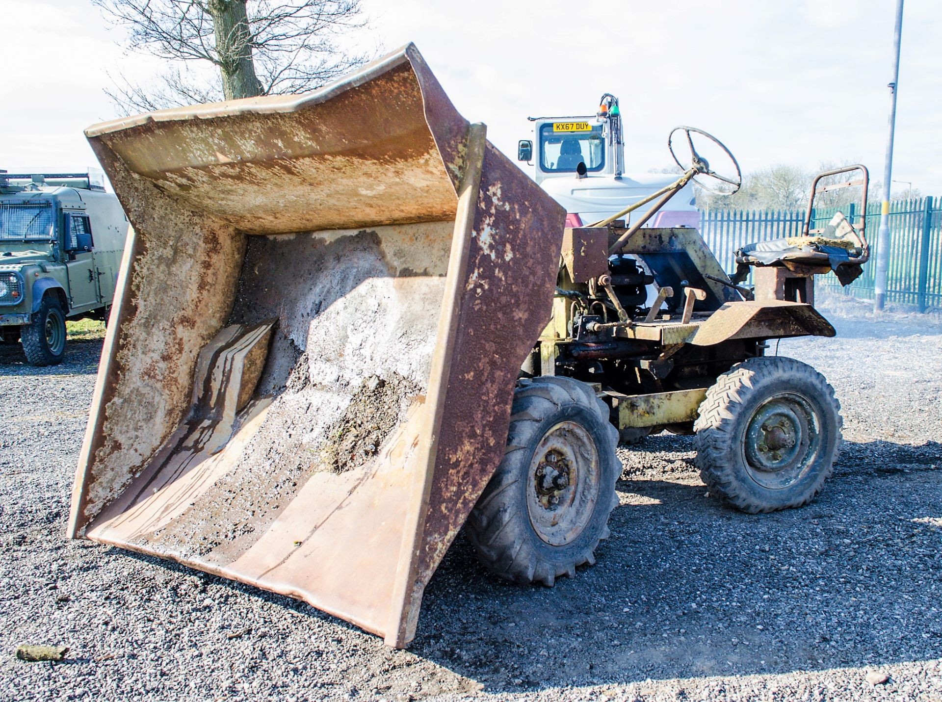 2 tonne diesel driven 4WD dumper Registration Number: GRX 702K ** Dumper starts, runs & drives but - Image 7 of 13