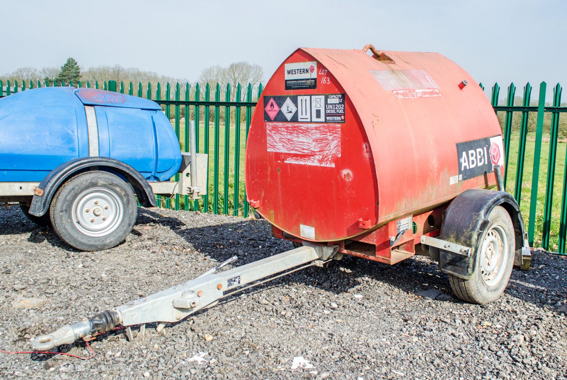 Western Abbi 950 litre fast tow mobile bunded fuel bowser c/w manual pump 1402-0810 ** No hose or