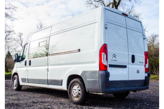 Citroen Relay 35 CLM 2.2 diesel driven 9 seat crew cab panel van Ex MOD  Vin number: - Image 4 of 23