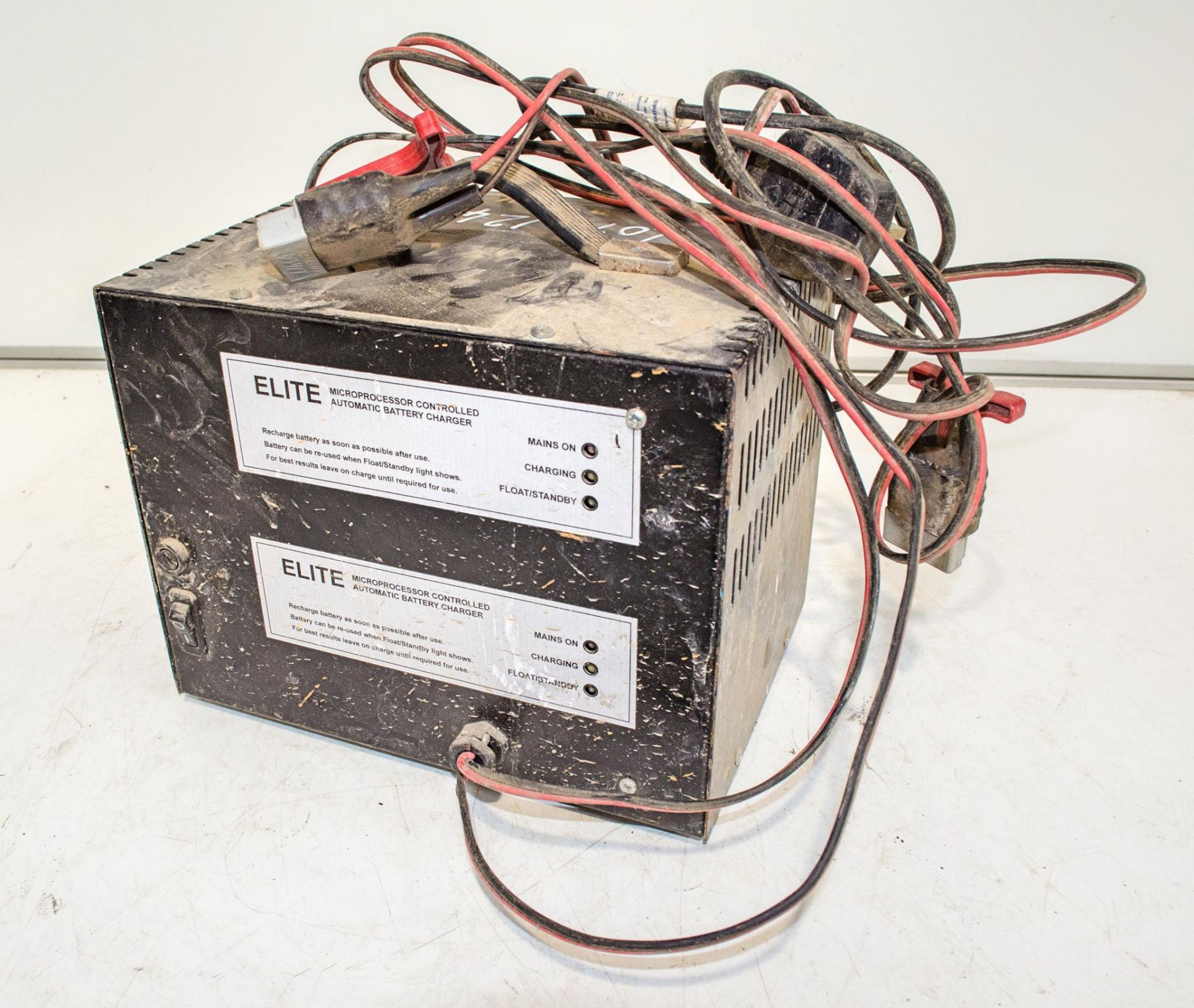 Elite 240v battery charger A713458