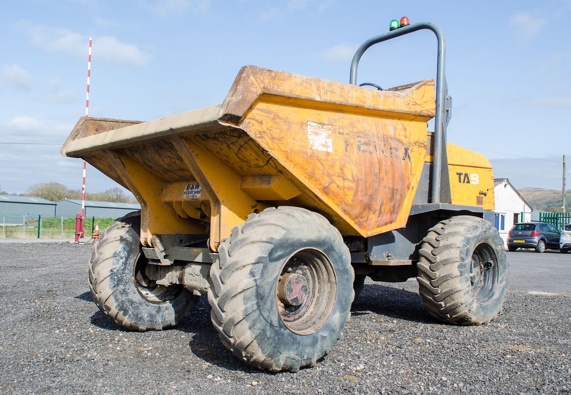 Terex 9 tonne straight skip dumper Year: 2011 S/N: BBMV2940 Recorded Hours: Not displayed D1465