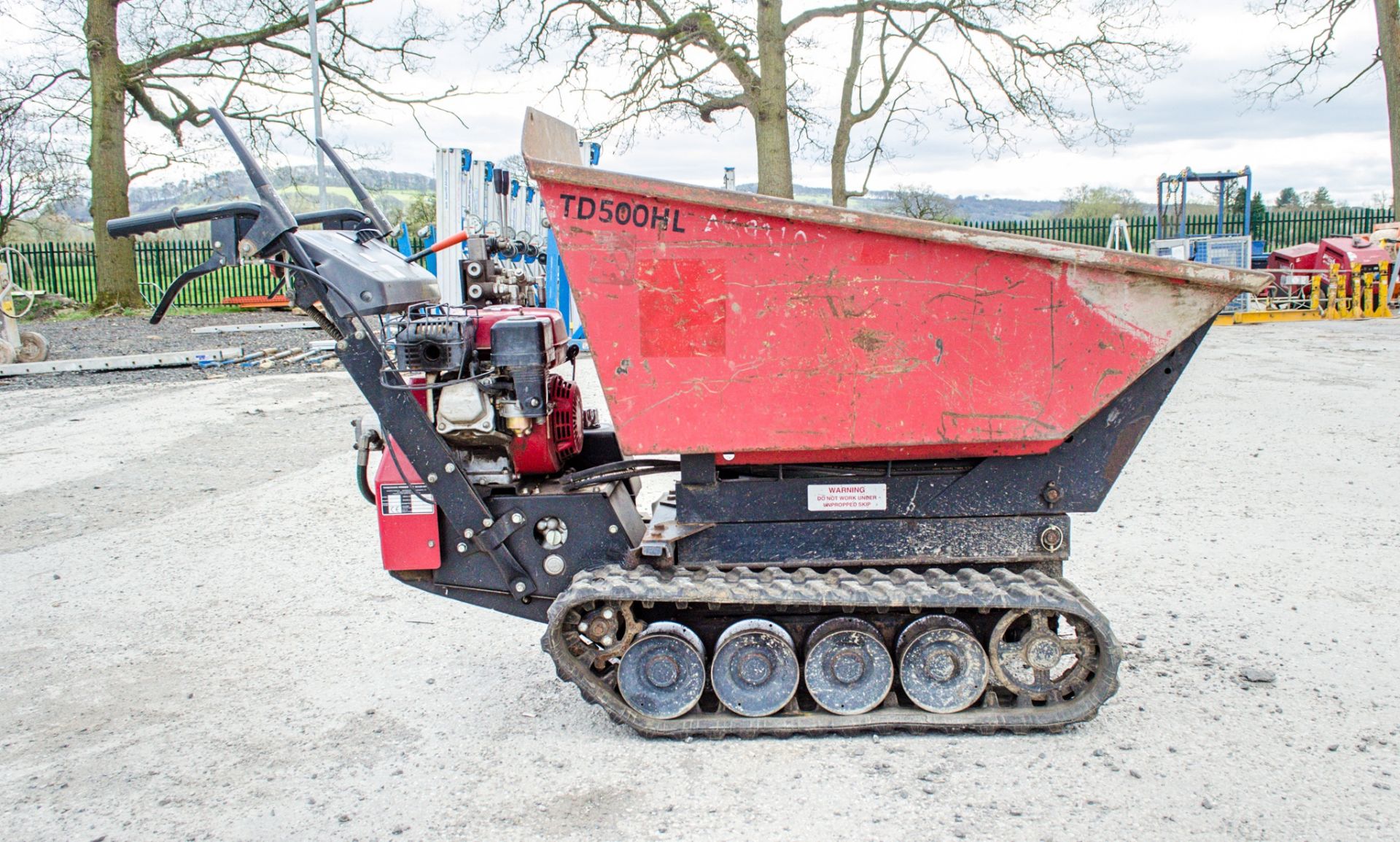 Taskman TD 500 HL petrol driven walk behind rubber tracked dumper  A693109 - Image 8 of 14