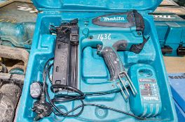 Makita GF600 cordless nail gun c/w charger & carry case