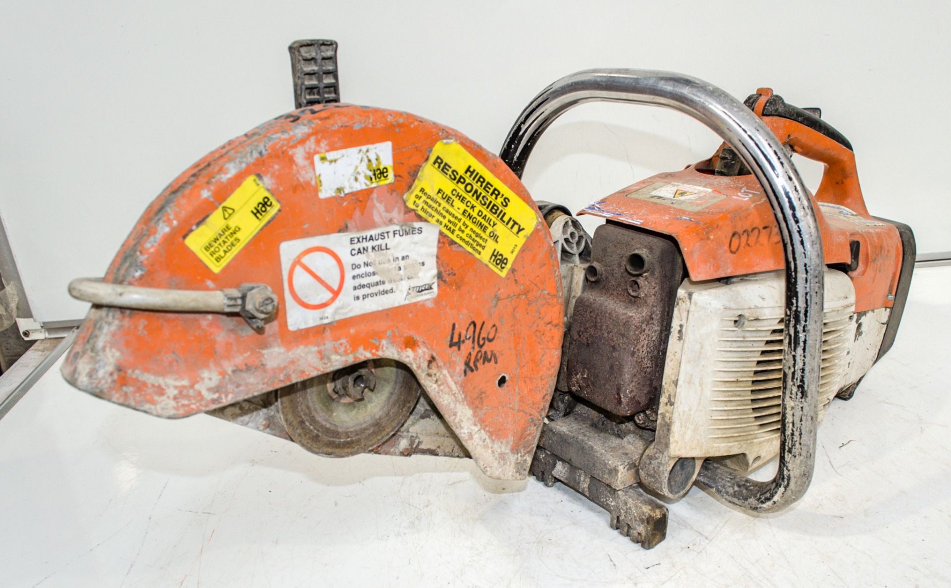 Stihl TS400 petrol driven cut off saw ** Pull cord missing **