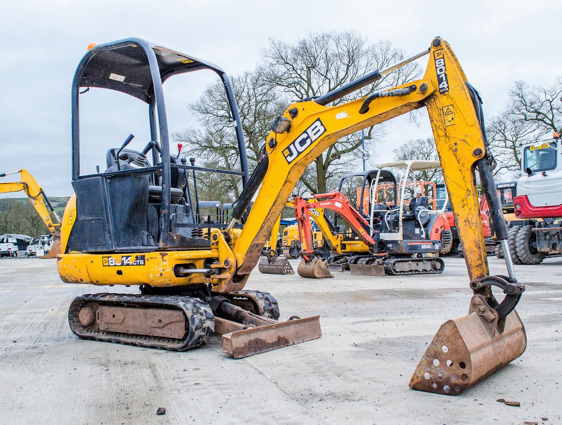 JCB 8014 CTS 1.5 tonne rubber tracked mini excavator Year: 2014 S/N: 82070515 Recorded Hours: 2114 - Image 2 of 18