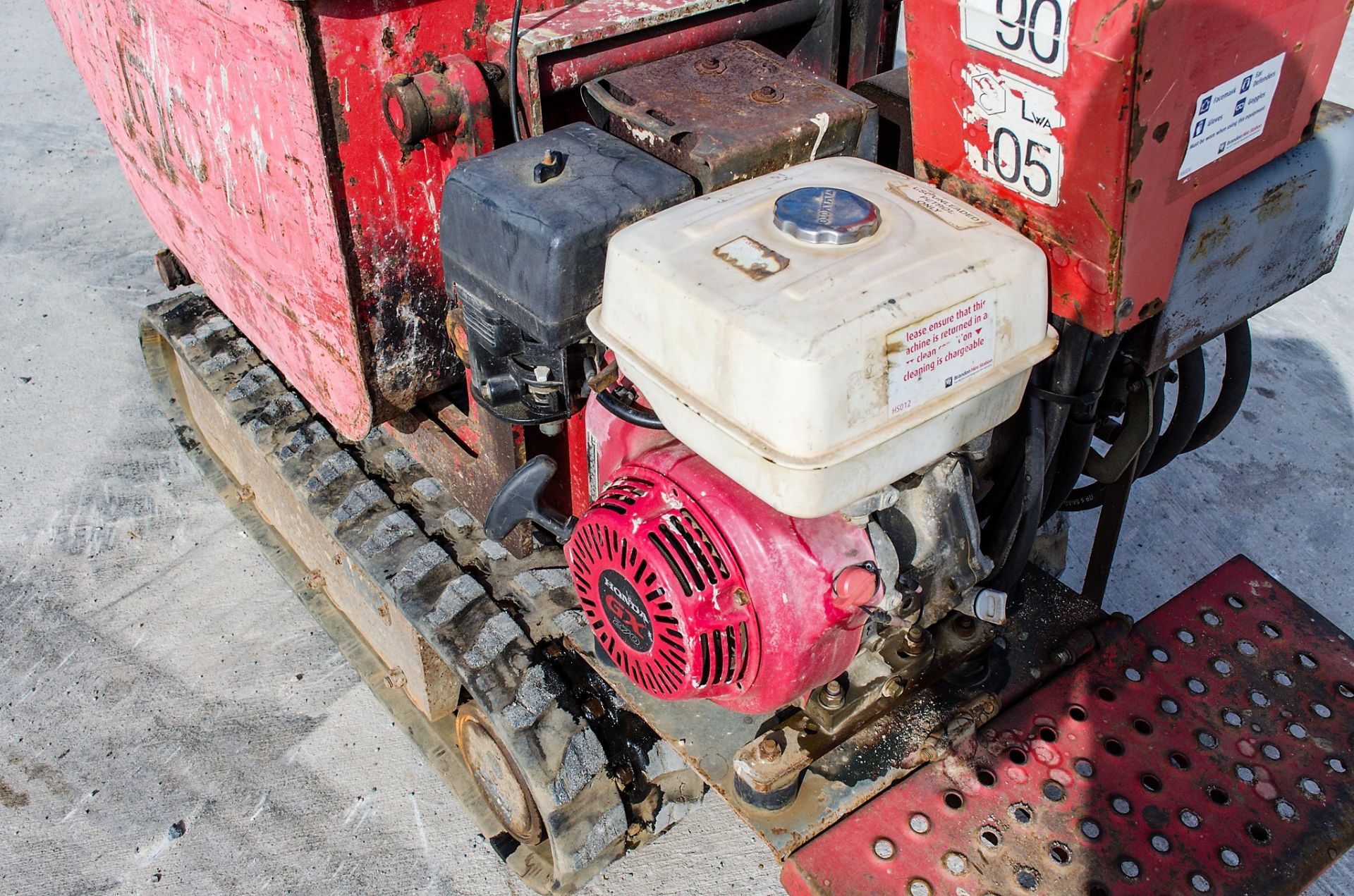 Hinowa HP800 800kg petrol driven high tip mini dumper Year: 2000 S/N: 58208 2285001 - Image 11 of 12