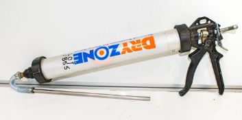 Dry Zone DPC/sealant injector