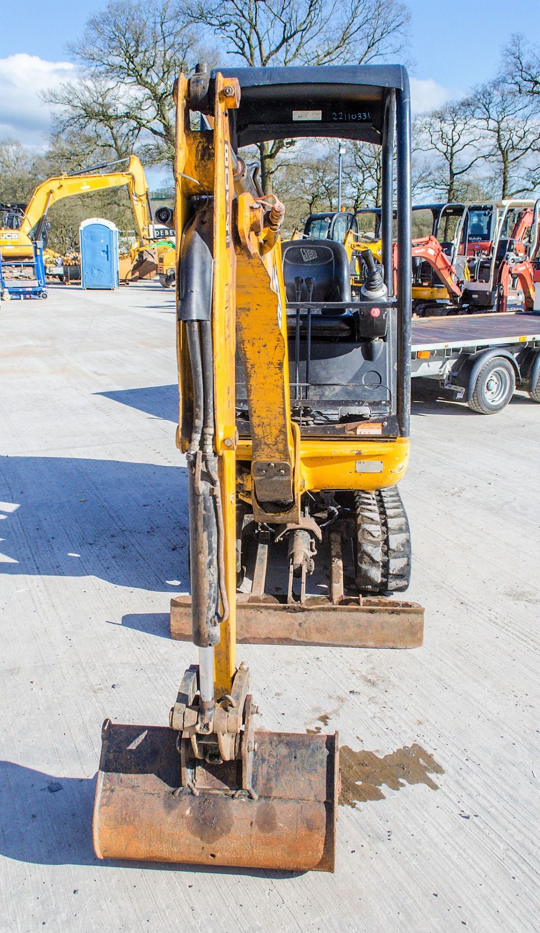 JCB 8014 CTS 1.5 tonne rubber tracked mini excavator Year of Manufacture: 2014 Model Year: 2015 S/N: - Image 5 of 16