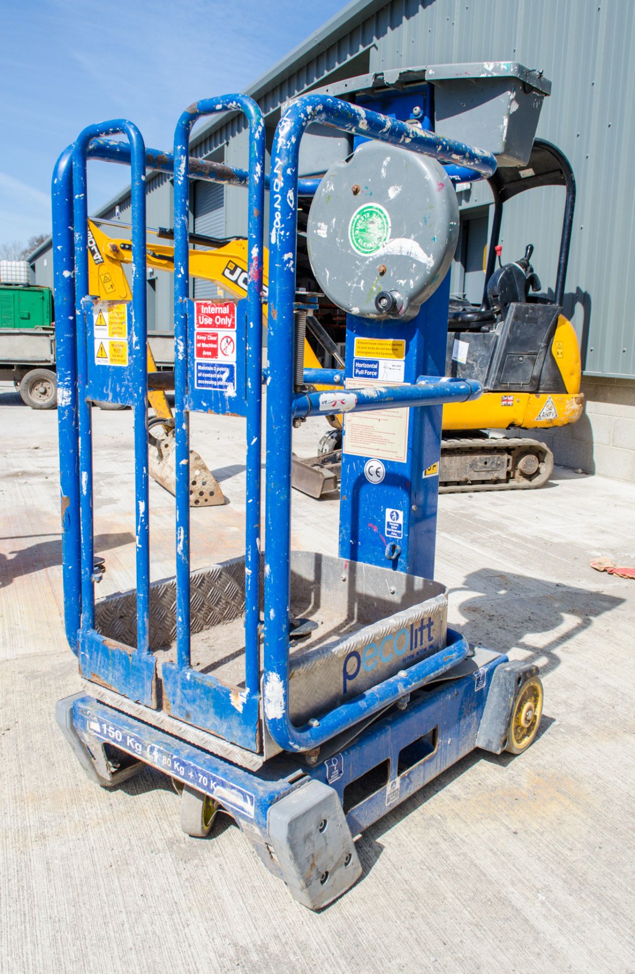 Power Tower peco lift manual personell lift  PF1829