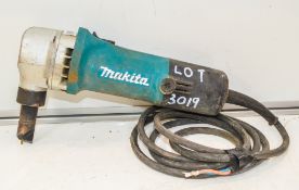 Makita JN1601 110v nibbler