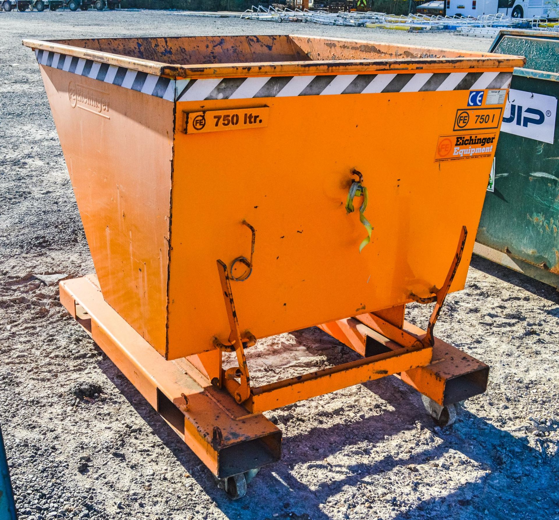 Eichinger fork lift tipping skip  1611-0765 - Image 2 of 2