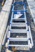 Aluminium extending step ladder/podium A954352