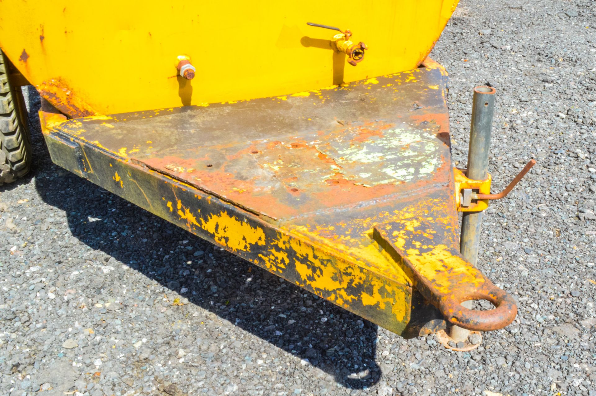 500 gallon site tow water bowser - Image 2 of 2