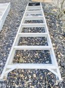 8 tread aluminium step ladder A842425