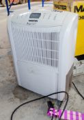 Master 240v dehumidifier A661325