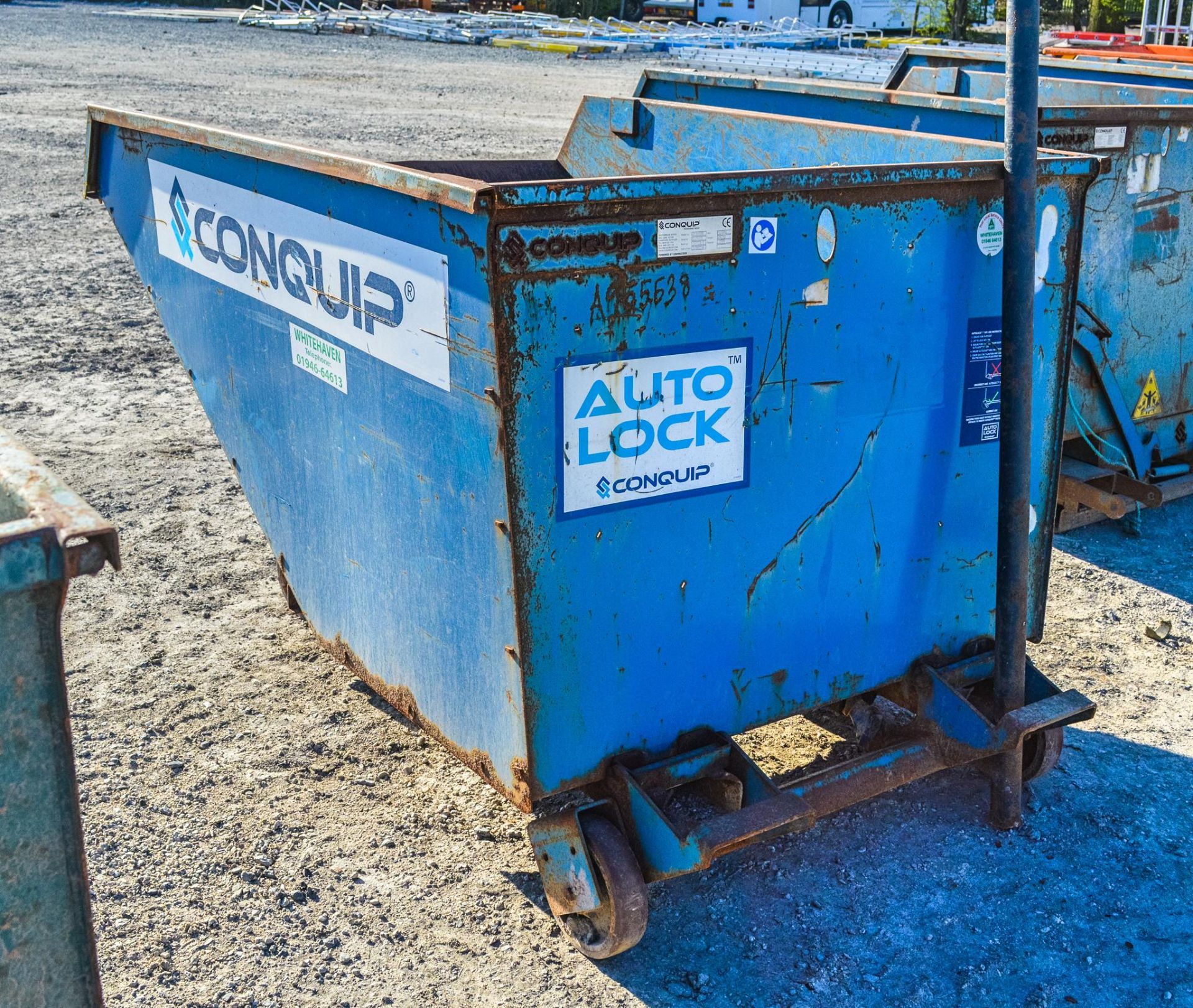 Conquip Autolock fork lift tipping skip  A955538 - Image 2 of 2