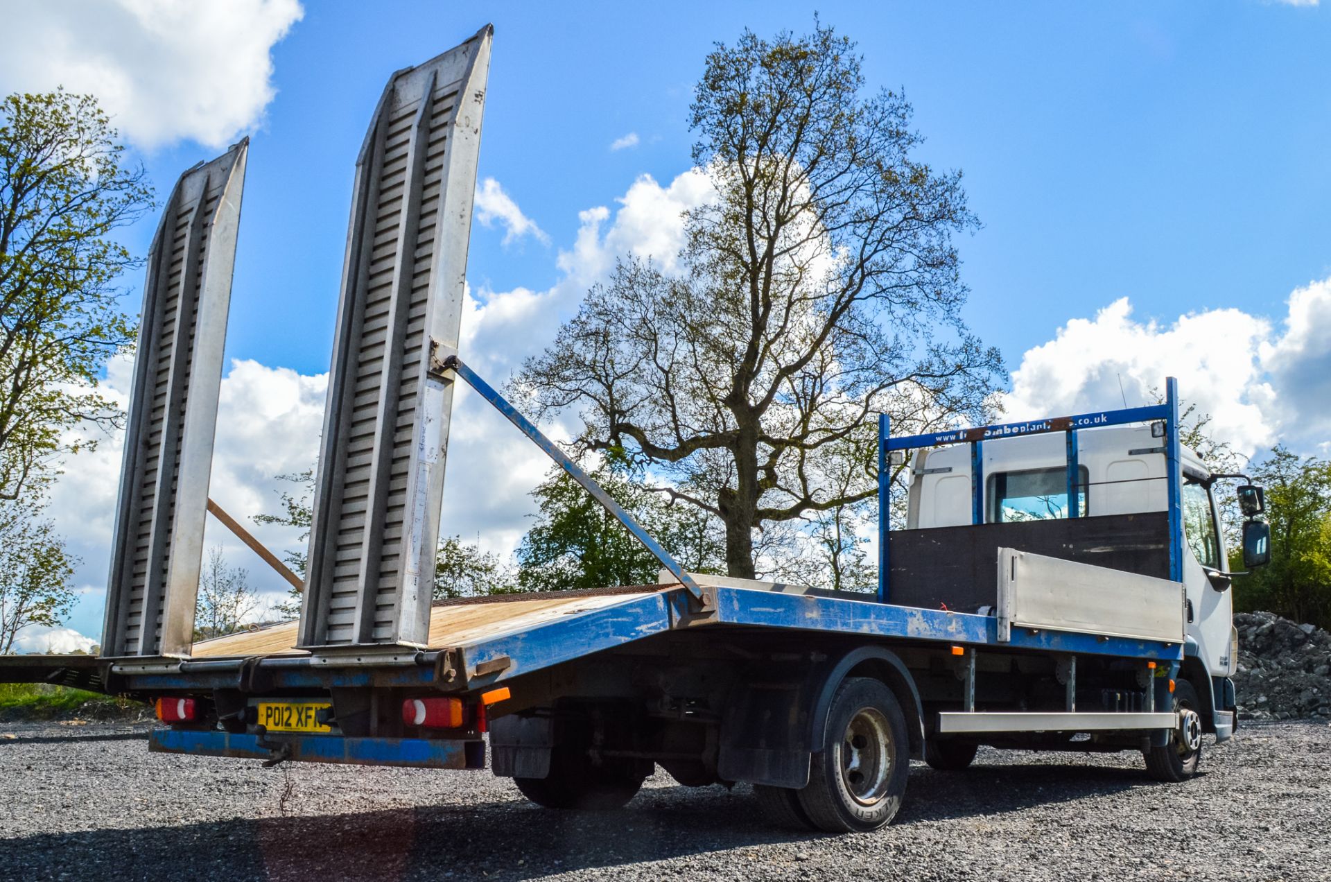 DAF LF45.160 7.5 tonne beaver tail plant lorry Registration Number: PO12 XFN Date of Registration: - Image 3 of 25