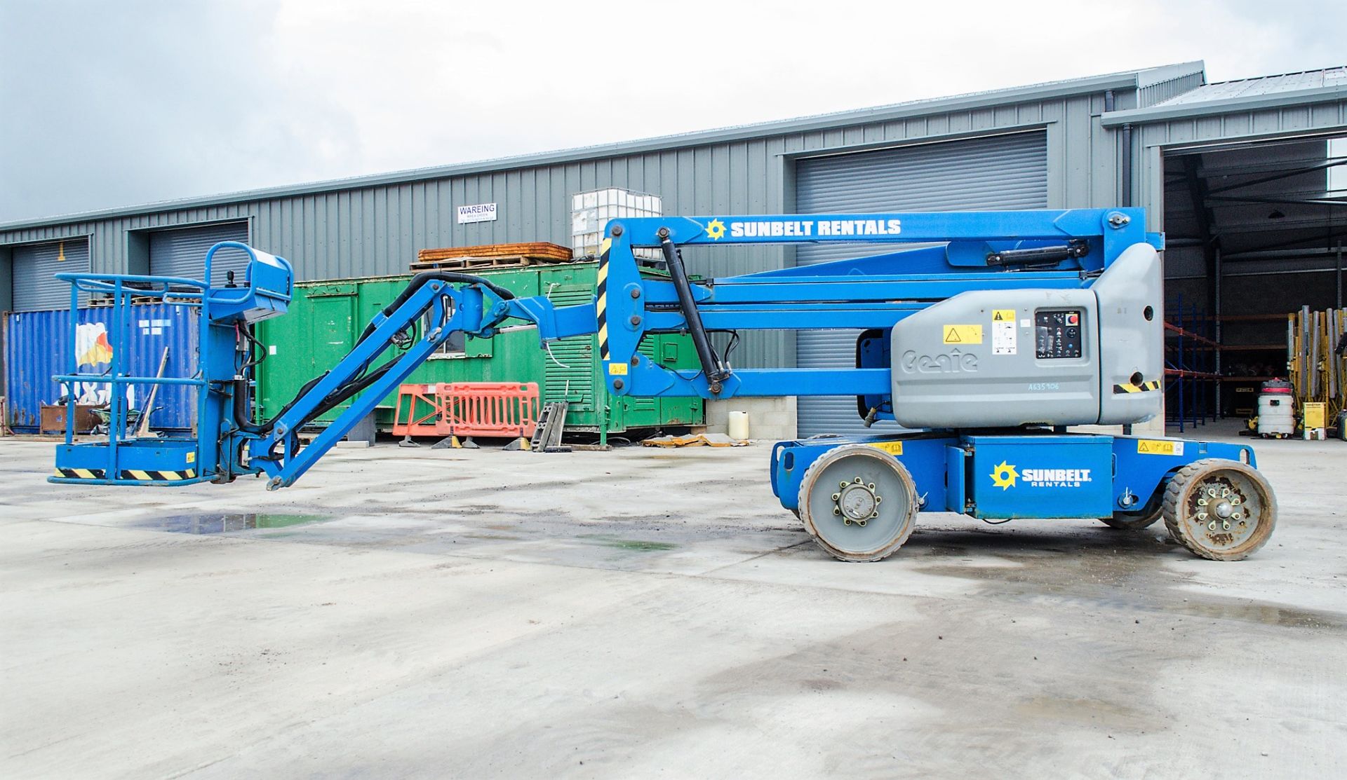 Genie Z40/23N RJ battery electric articulated boom access platform Year: 2014 S/N: Z40N14-2561 - Image 7 of 13