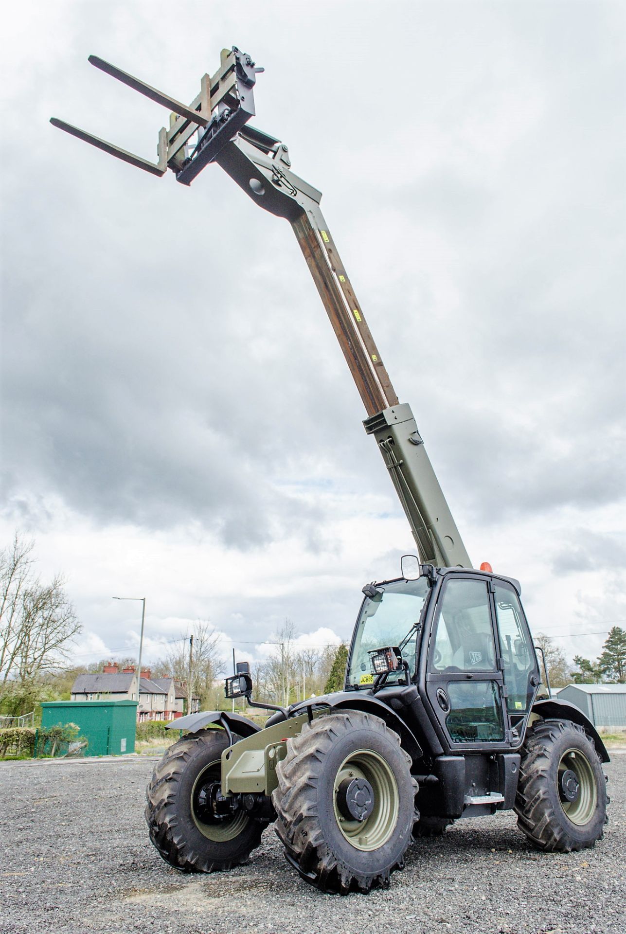 JCB 541-70 7 metre telescopic handler (EX MOD) Year: 2007 S/N: 71422236 Recorded Hours: 9.9 (Clock - Image 9 of 21