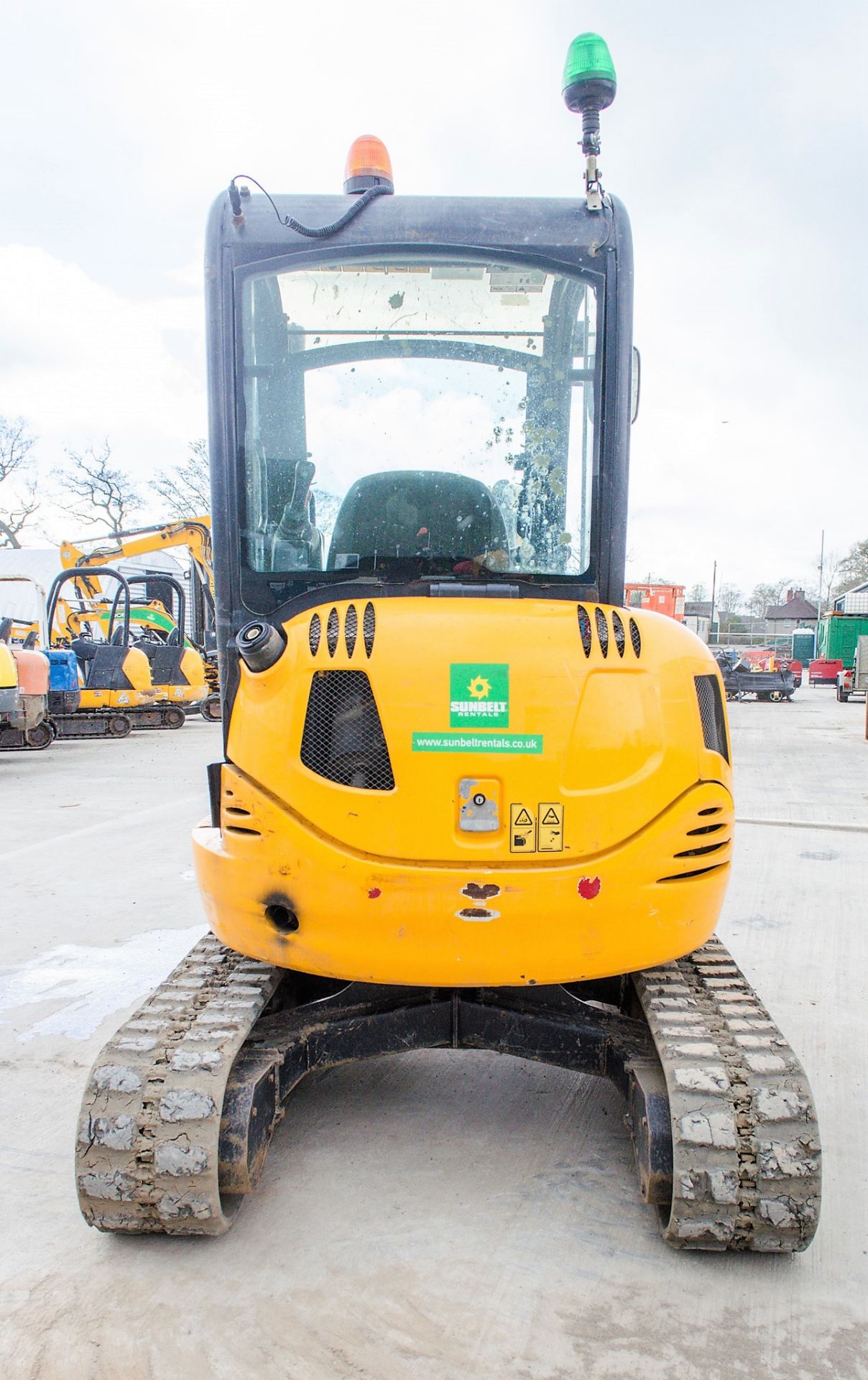 JCB 8025 ZTS 2.5 tonne rubber tracked mini excavator  Year: 2013 S/N: 2226198 Recorded Hours: 2648 - Bild 6 aus 17